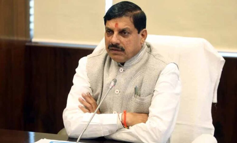 कृषक-कल्याण-वर्ष-में-अन्नदाताओं-के-सम्मान-और-सुविधाएं-बढ़ाने-के-लिए-प्रतिबद्ध-है-सरकार-:-मुख्यमंत्री-डॉ.-यादव