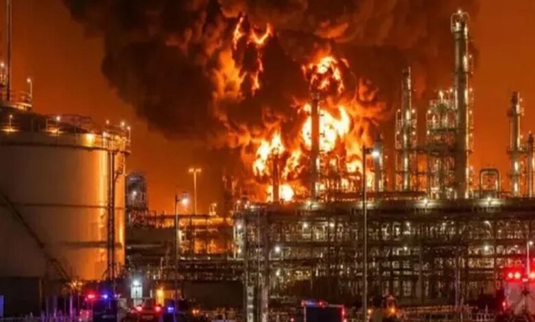 कतर-की-lng-फैक्ट्री-में-भीषण-धमाका:-12-भारतीयों-समेत-13-की-मौत,-66-लोग-घायल