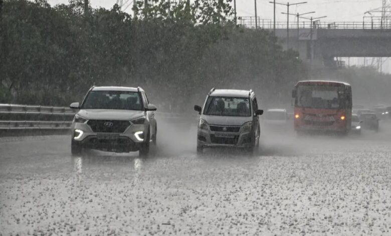 mp-weather-alert:-30-जिलों-में-बारिश-की-चेतावनी,-4-जिलों-में-हीटवेव-का-खतरा;-52%-कम-हुई-बारिश
