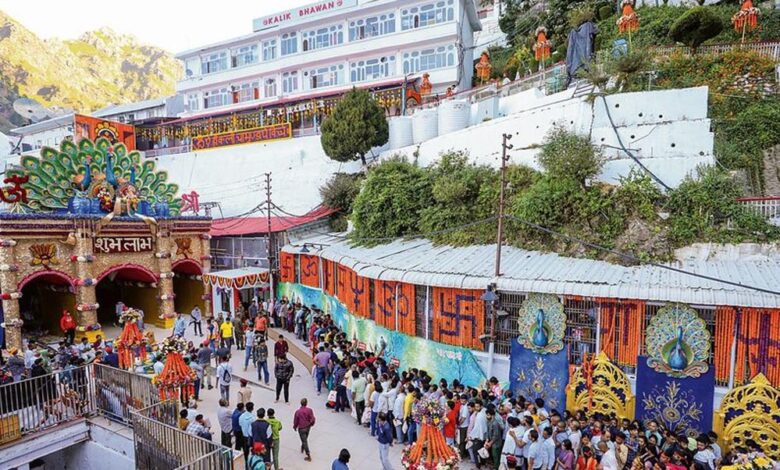 वैष्णो देवी यात्रा ने तोड़ा रिकॉर्ड, 22 जून तक 50.70 लाख श्रद्धालुओं ने किए दर्शन, 10 लाख से ज्यादा की बढ़ोतरी