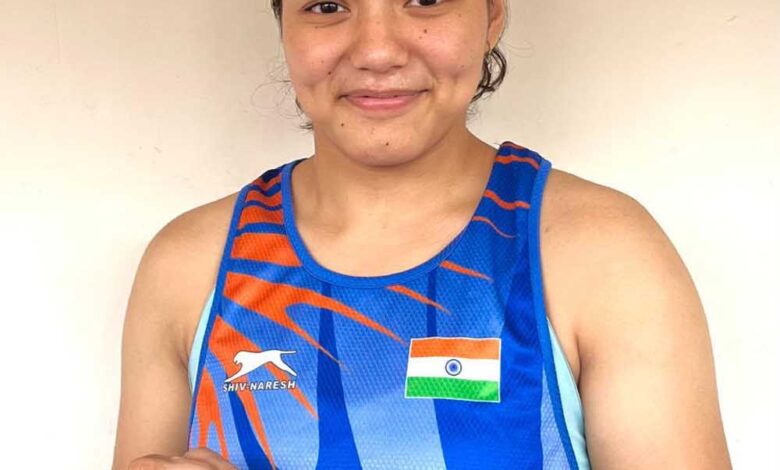 कॉमनवेल्थ-बॉक्सिंग-कैंप-के-लिए-स्कॉटलैंड-रवाना-हुईं-मध्यप्रदेश-की-अंजली-सिंह-और-माही-लामा